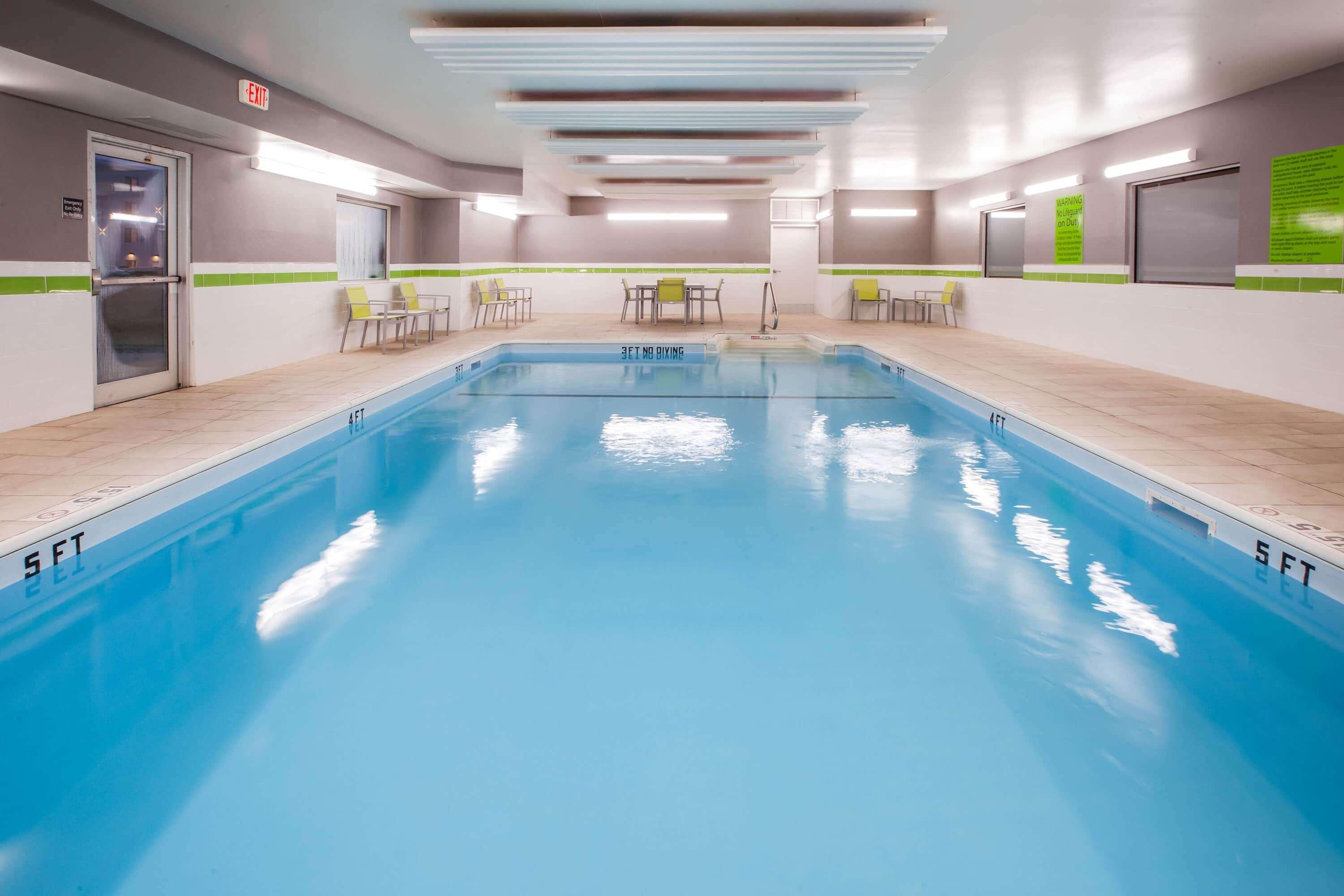 La Quinta Inn And Suites By Wyndham Elkhart Ngoại thất bức ảnh