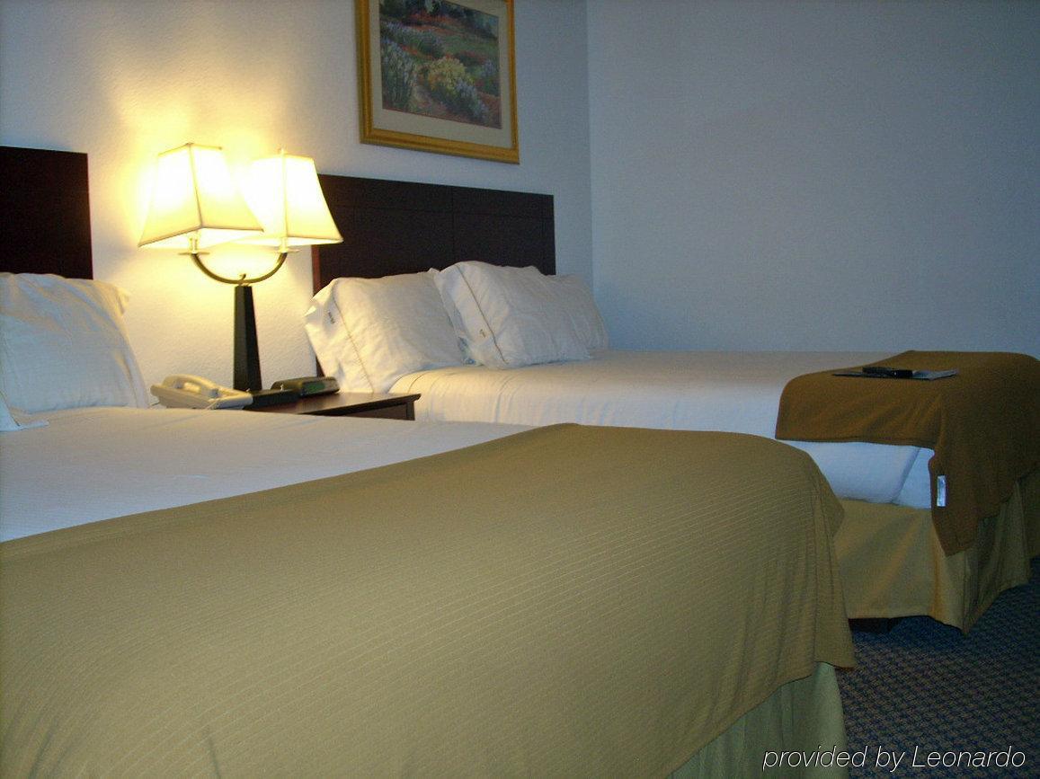 La Quinta Inn And Suites By Wyndham Elkhart Phòng bức ảnh