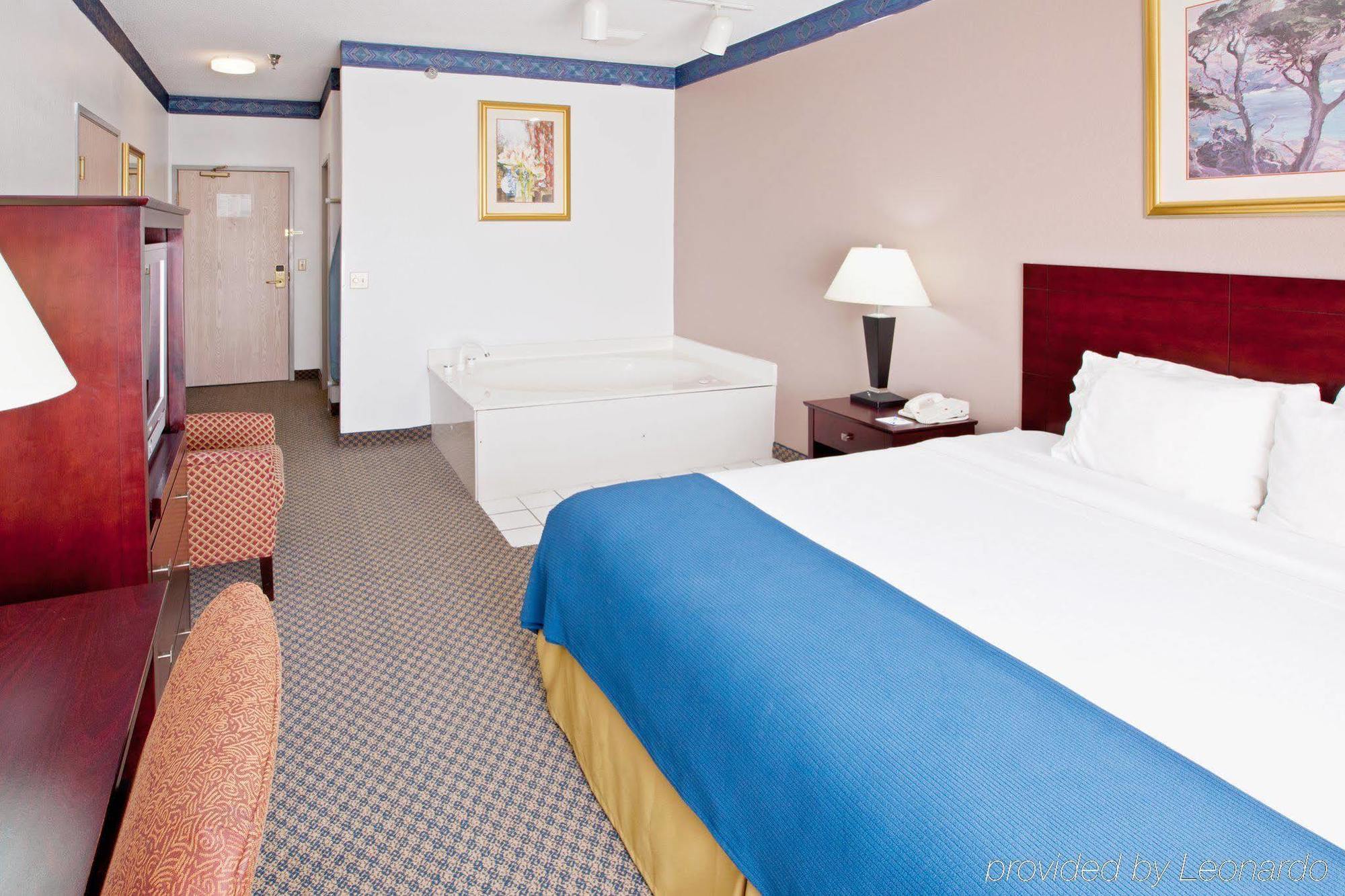 La Quinta Inn And Suites By Wyndham Elkhart Ngoại thất bức ảnh
