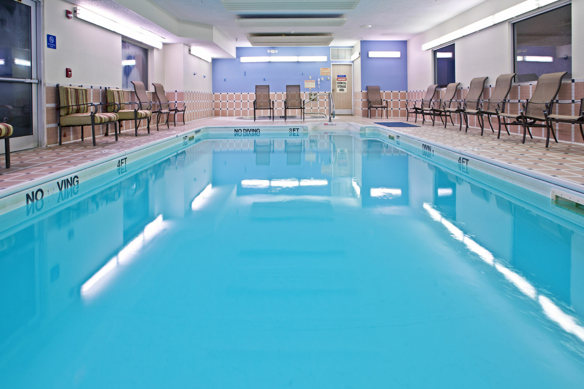 La Quinta Inn And Suites By Wyndham Elkhart Ngoại thất bức ảnh