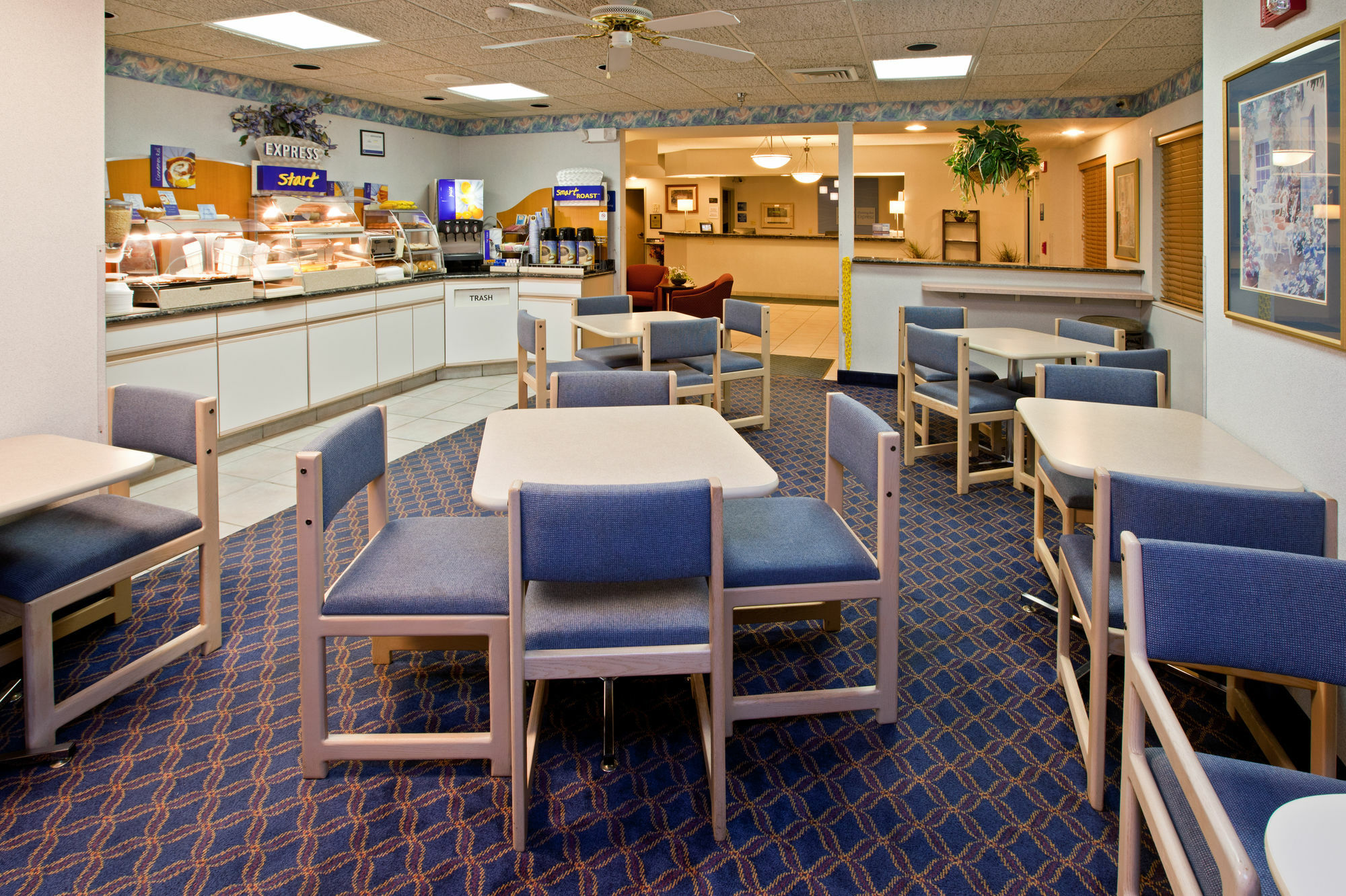 La Quinta Inn And Suites By Wyndham Elkhart Ngoại thất bức ảnh