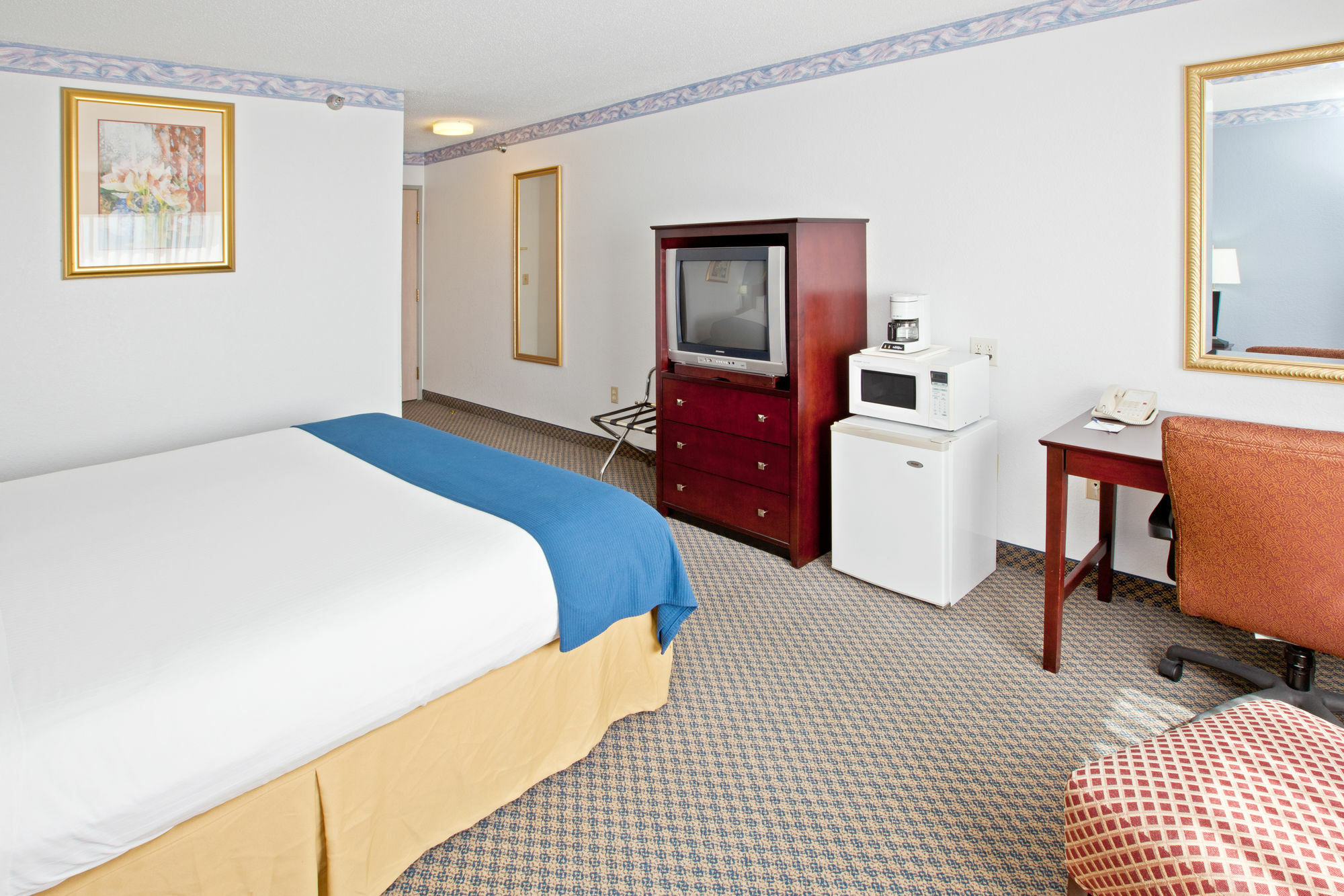 La Quinta Inn And Suites By Wyndham Elkhart Ngoại thất bức ảnh