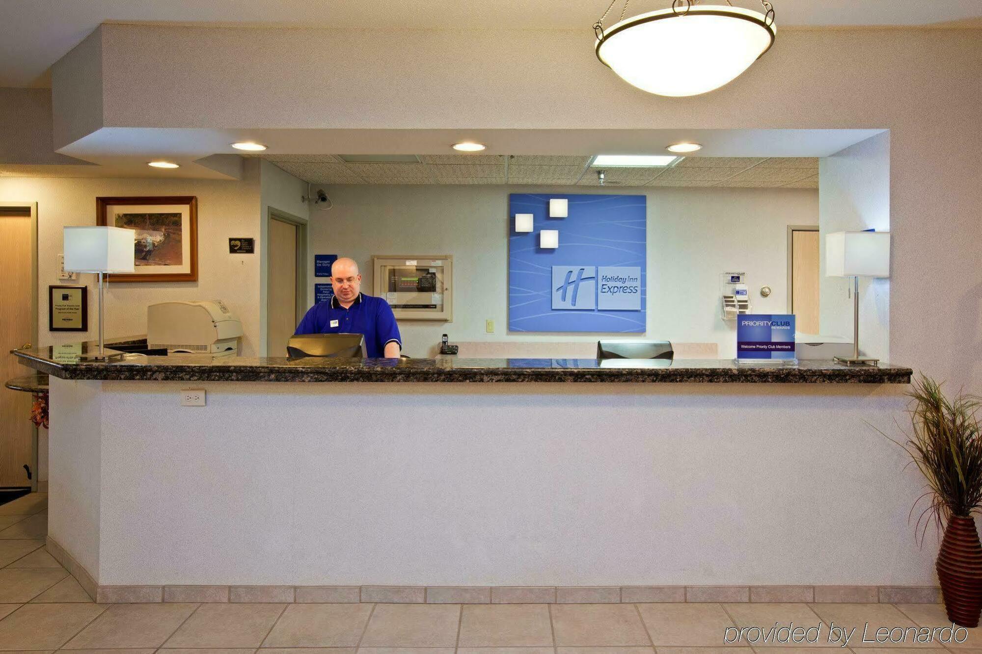 La Quinta Inn And Suites By Wyndham Elkhart Ngoại thất bức ảnh